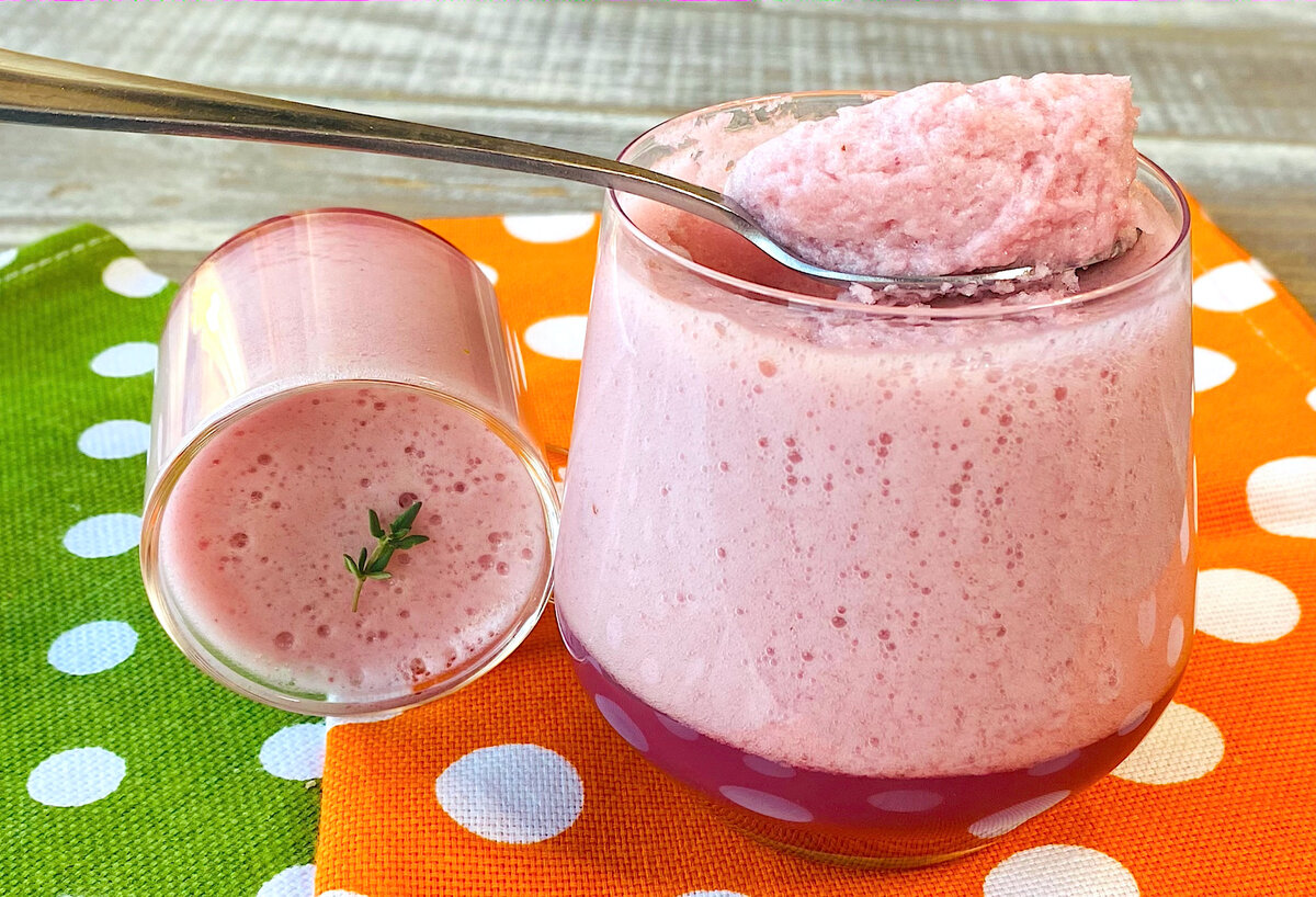 Ностальгия в каждой ложке: простой десерт из компота