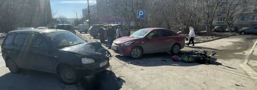 �� ��������� ����� �� ������� ��������� ������� ���������������� 3 �������-������������ ������������, � ���������� ������� 4 �������� �������� ������