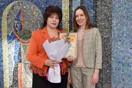 В Рязанском театре кукол отметили День работника культуры РФ. От имени губернатора Рязанской области Павла Малкова работников культуры поздравила Наталья Суворова, зампред регионального правительства: