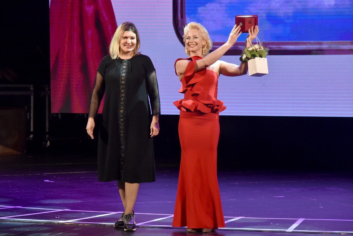 В Рязанском театре драмы прошел большой капустник «Рязань-4» В Рязанском театре драмы прошел большой капустник «Рязань-4»