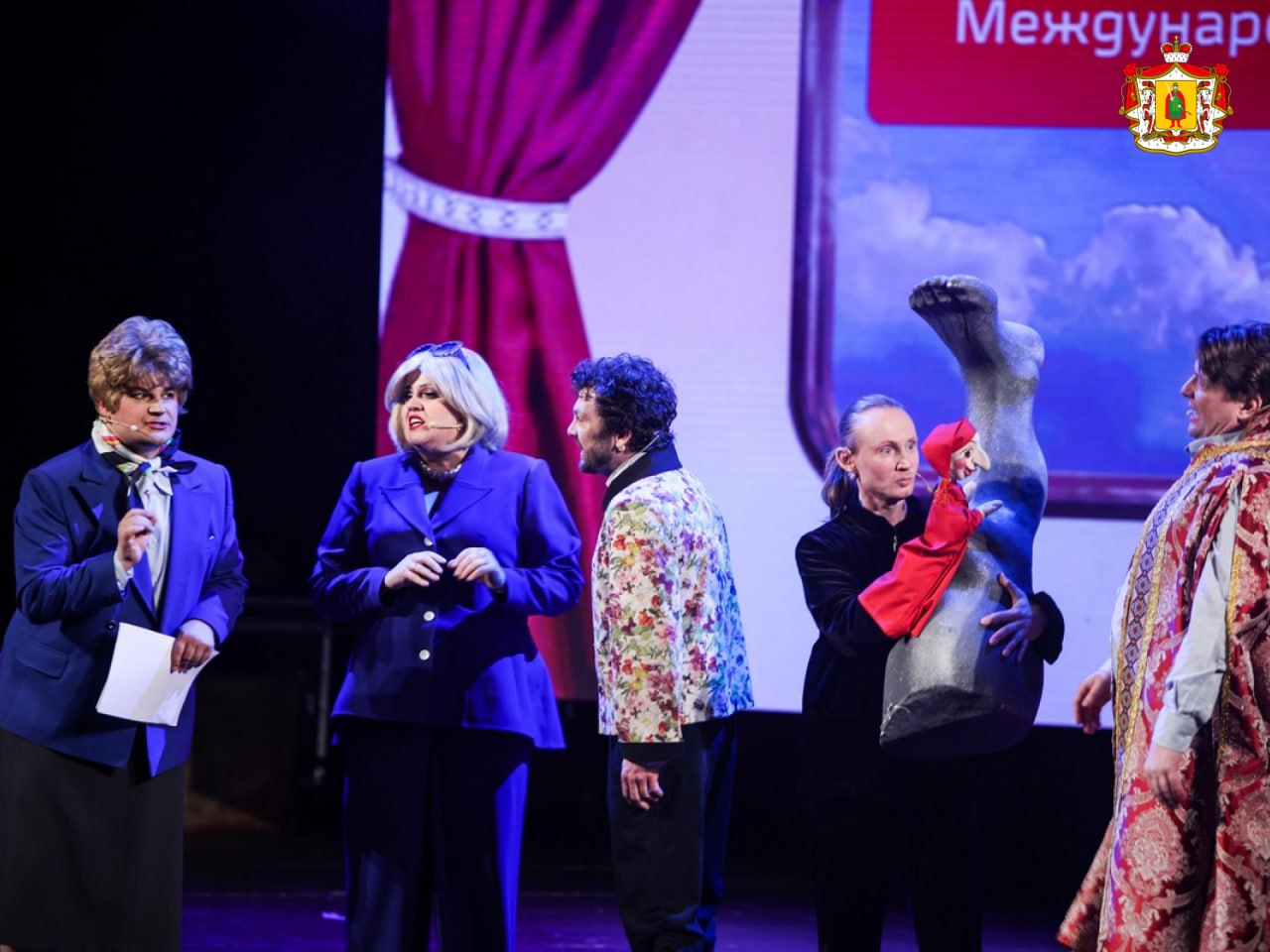 Рязанским артистам и работникам театров вручили региональные награды Рязанским артистам и работникам театров вручили региональные награды