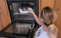 Как вернуть жизни вашей духовке: шаг за шагом к чистоте