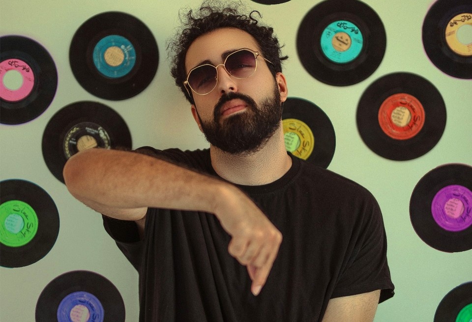 Как получить компенсацию за шумных соседей и защитить своё спокойствие