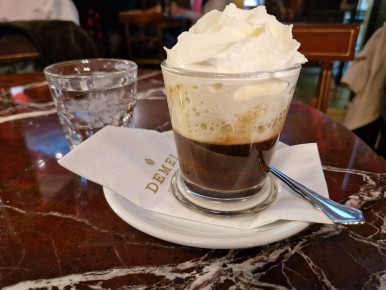 Einsp?nner: венский кофе, который стал символом уюта и наслаждения