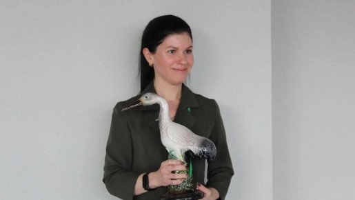 Губернатор Павел Малков поздравил учителя школы №62 Ольгу Ратникову с победой в региональном этапе конкурса «Учитель года России-2026»