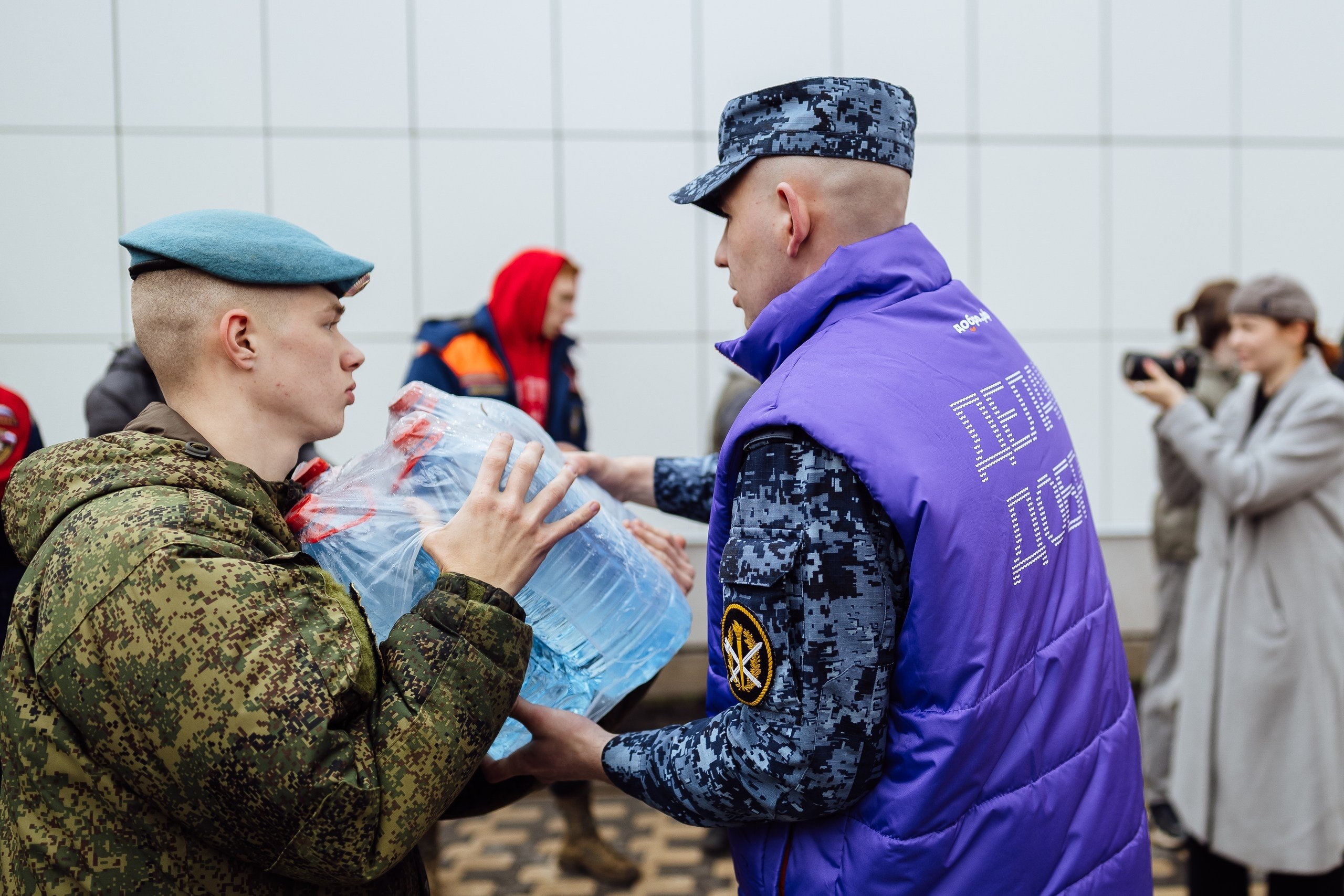 Павел Малков: Отправили гуманитарную помощь в Дагестан Павел Малков: Отправили гуманитарную помощь в Дагестан