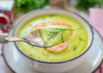 Нежный суп-пюре из кабачков с креветками: идеальный рецепт для уютного обеда