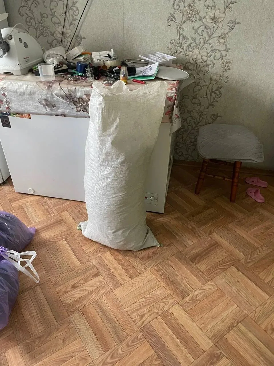 Полицейские изъяли из дома в селе Кипчаково Кораблинского района более 5 с половиной килограммов наркотиков Полицейские изъяли из дома в селе Кипчаково Кораблинского района более 5 с половиной килограммов наркотиков