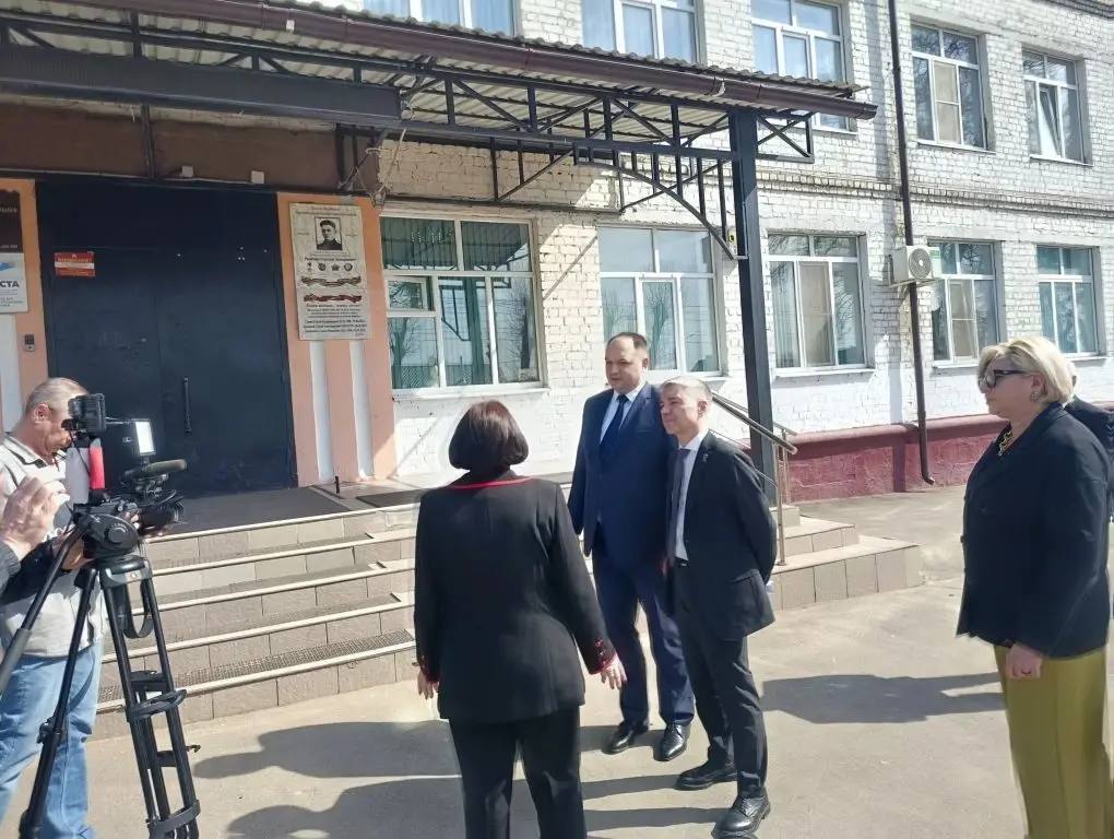 В рамках региональной недели член Комитета Государственной Думы по физической культуре и спорту Евгений Ревенко посетил Воронежскую область В рамках региональной недели член Комитета Государственной Думы по физической культуре и спорту Евгений Ревенко посетил Воронежскую область