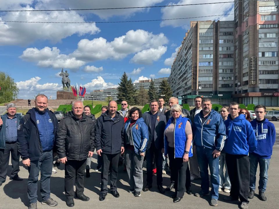 Представители города Рязани доставили на передовую гуманитарный груз Представители города Рязани доставили на передовую гуманитарный груз