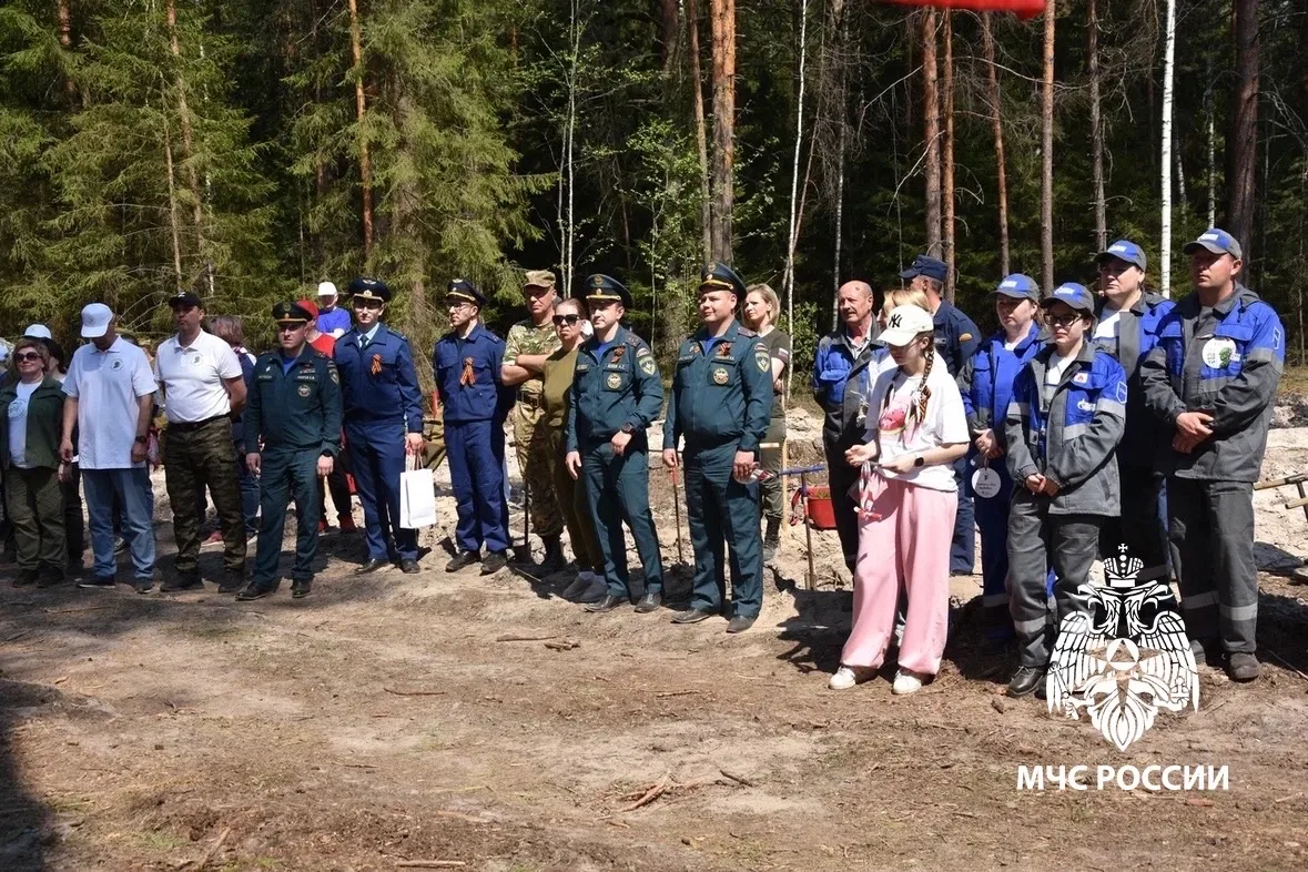 Накануне Дня Победы Сотрудники Главного управления приняли участие в акции «Сад памяти»