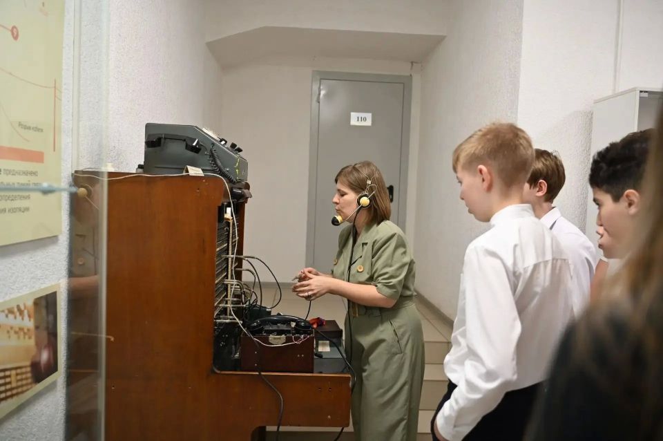 Рязанские школьники узнали историю развития телефонной связи Рязанские школьники узнали историю развития телефонной связи