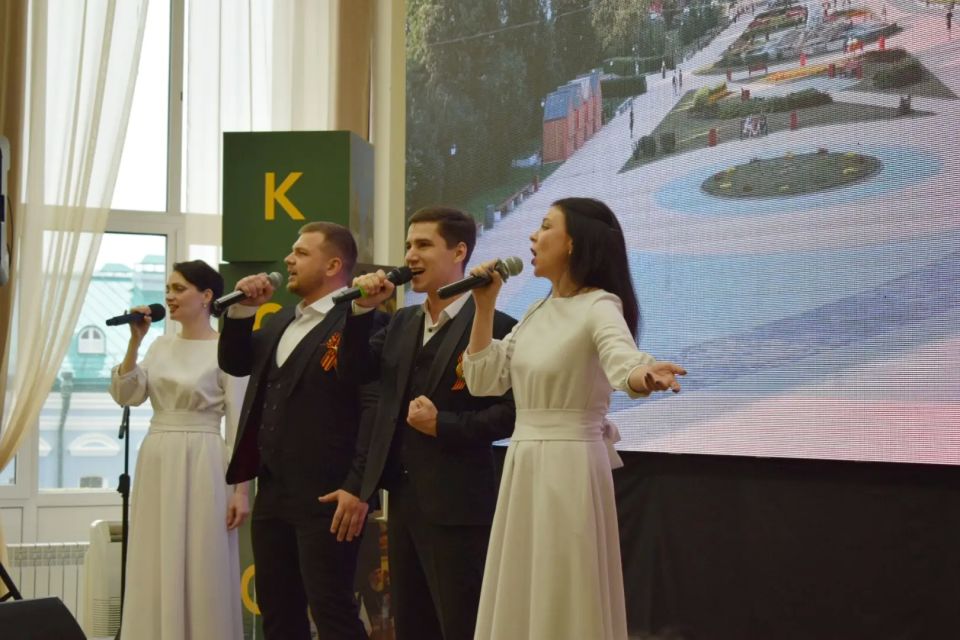 В библиотеке Горького состоялся окружной форум Комитета семей воинов Отечества В библиотеке Горького состоялся окружной форум Комитета семей воинов Отечества