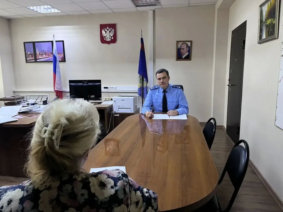 Первый заместитель прокурора области Антон Шумский провел личный прием граждан в прокуратуре Московского района г. Рязани Первый заместитель прокурора области Антон Шумский провел личный прием граждан в прокуратуре Московского района г. Рязани