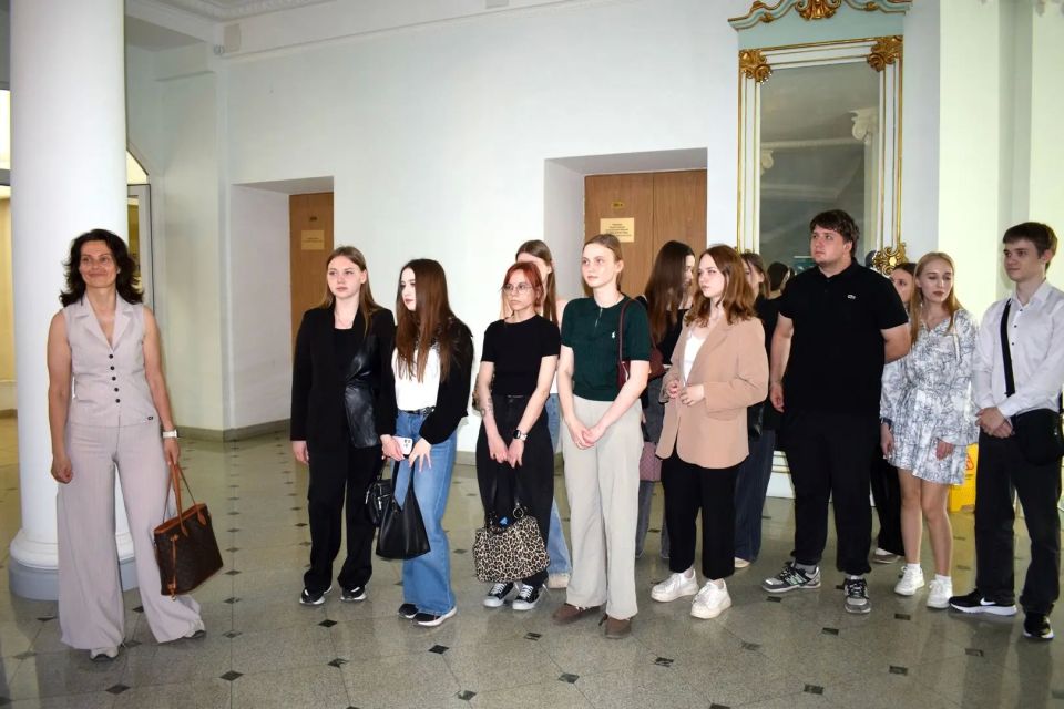 Студенты академии ФСИН России посетили администрацию города Рязани Студенты академии ФСИН России посетили администрацию города Рязани