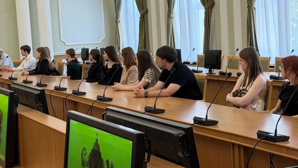 Студенты академии ФСИН России посетили администрацию города Рязани Студенты академии ФСИН России посетили администрацию города Рязани