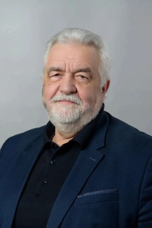 Скончался директор школы №40 в Рязани Владимир Лагутин