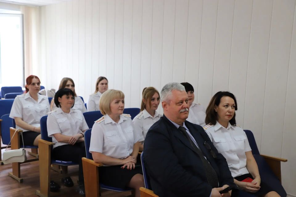 В Рязани состоялось торжественное награждение сотрудников и ветеранов подразделений по делам несовершеннолетних и центров временного содержания несовершеннолетних правонарушителей В Рязани состоялось торжественное награждение сотрудников и ветеранов подразделений по делам несовершеннолетних и центров временного содержания несовершеннолетних правонарушителей