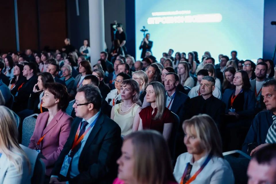 Павел Малков: Вчера на форуме «#ПРОБИЗНЕС2026» обсудили с предпринимателями развитие экономики Рязанской области и поддержку бизнеса Павел Малков: Вчера на форуме «#ПРОБИЗНЕС2026» обсудили с предпринимателями развитие экономики Рязанской области и поддержку бизнеса