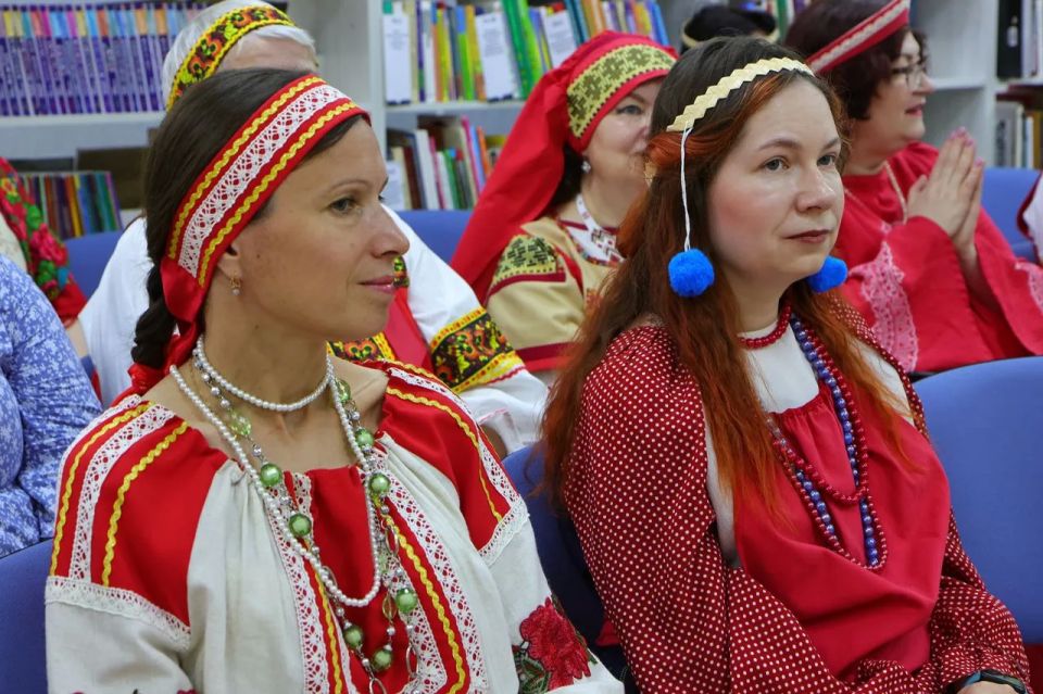 Уникальная атмосфера прошлого: для юных рязанцев открыли экспозицию «Параскева» Уникальная атмосфера прошлого: для юных рязанцев открыли экспозицию «Параскева»