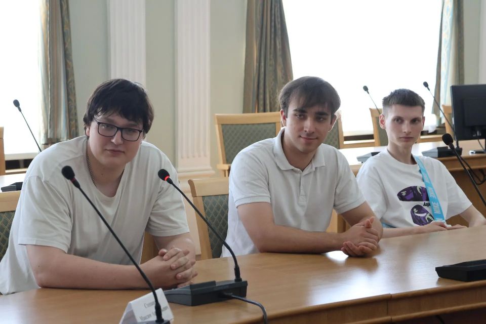 В администрации города завершились стажировки для студентов городских вузов В администрации города завершились стажировки для студентов городских вузов