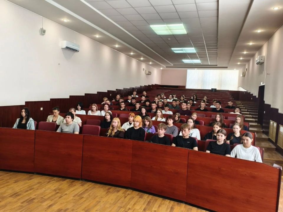 Будущее начинается с голоса: председатель Избиркома Рязанской области встретился со студентами РГАТУ Будущее начинается с голоса: председатель Избиркома Рязанской области встретился со студентами РГАТУ