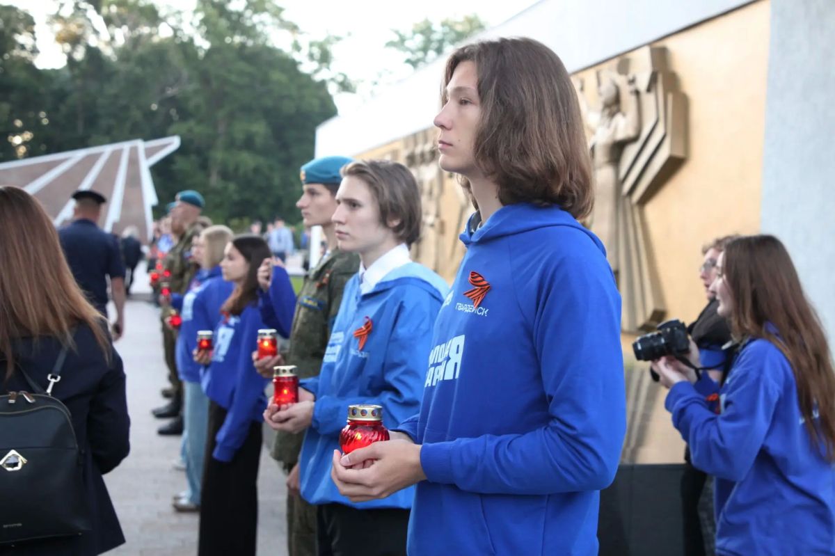 В День памяти и скорби в Рязани прошла патриотическая акция «Я помню» В День памяти и скорби в Рязани прошла патриотическая акция «Я помню»
