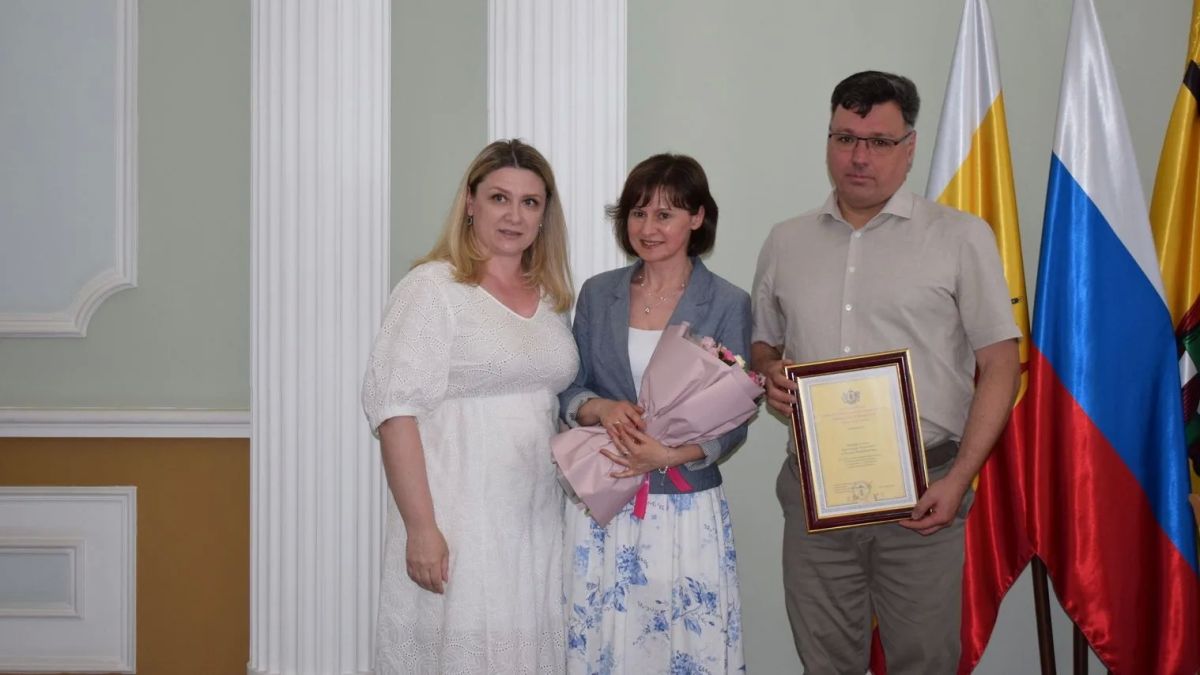 «Золотое наследие Рязани»: в администрации города состоялся торжественный прием лучших выпускников «Золотое наследие Рязани»: в администрации города состоялся торжественный прием лучших выпускников