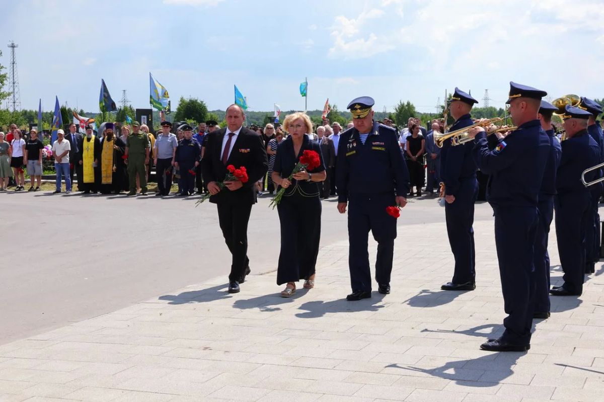 В День ветеранов боевых действий в Рязани прошли памятные мероприятия В День ветеранов боевых действий в Рязани прошли памятные мероприятия