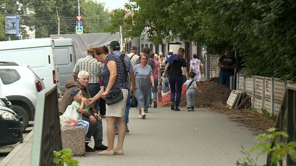 Стихийная торговля на Тимакова ликвидирована