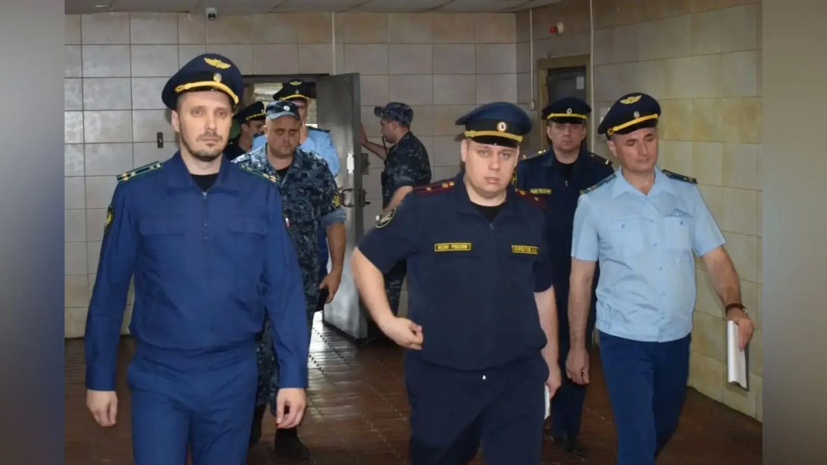 Заместитель прокурора области Александр Качуренко проверил соблюдение уголовно-исполнительного законодательства в ФКУ СИЗО-1 УФСИН России по Рязанской области Заместитель прокурора области Александр Качуренко проверил соблюдение уголовно-исполнительного законодательства в ФКУ СИЗО-1 УФСИН России по Рязанской области