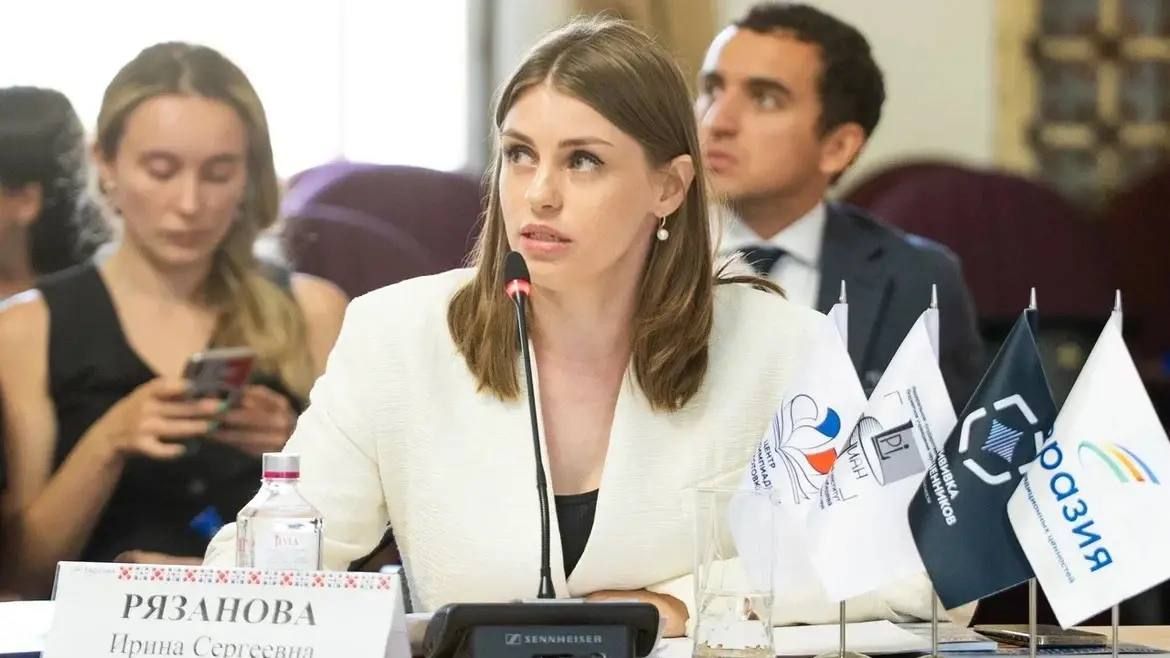 «Прививка от мошенников»: представитель Росфинмониторинга приняла участие в круглом столе на тему финансовой безопасности молодежи «Прививка от мошенников»: представитель Росфинмониторинга приняла участие в круглом столе на тему финансовой безопасности молодежи
