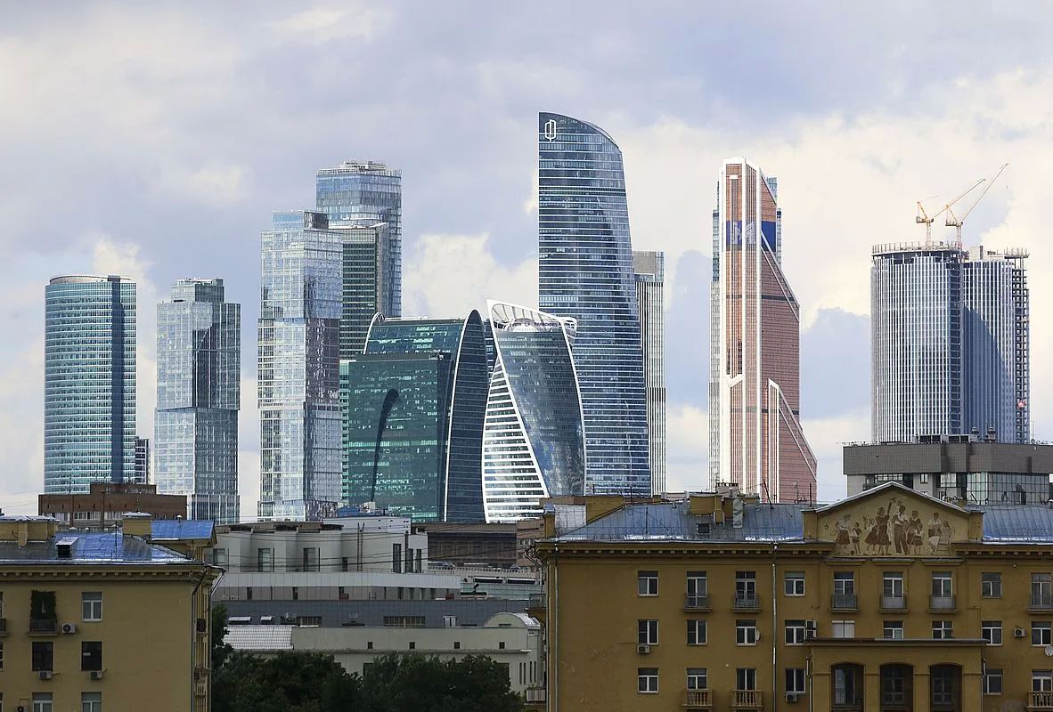 Желтый уровень погодной опасности ввели в Москве и Подмосковье из-за 7-балльного ветра