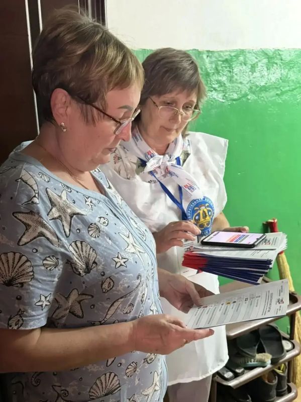 Мы из «ИнформУИК». И у нас есть правило: нет такого адреса, куда мы не доберемся Мы из «ИнформУИК». И у нас есть правило: нет такого адреса, куда мы не доберемся
