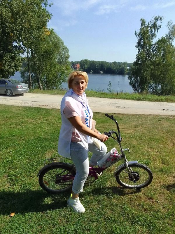 Мы из «ИнформУИК». И у нас есть правило: нет такого адреса, куда мы не доберемся Мы из «ИнформУИК». И у нас есть правило: нет такого адреса, куда мы не доберемся