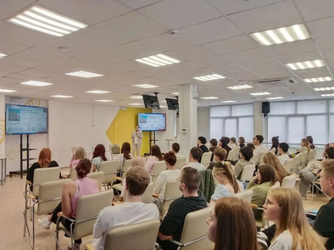 Члены избиркома провели информирование на предприятиях и в вузе Рязани Члены избиркома провели информирование на предприятиях и в вузе Рязани