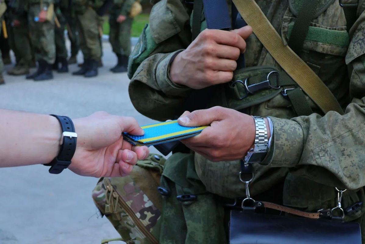 В РГВВДКУ имени генерала армии В.Ф. Маргелова прошла торжественная церемония вручения курсантских погон первокурсникам В РГВВДКУ имени генерала армии В.Ф. Маргелова прошла торжественная церемония вручения курсантских погон первокурсникам