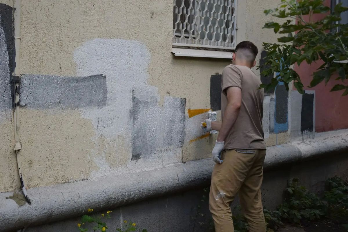 Продолжаем работу по удалению надписей, пропагандирующих использование наркотических средств Продолжаем работу по удалению надписей, пропагандирующих использование наркотических средств