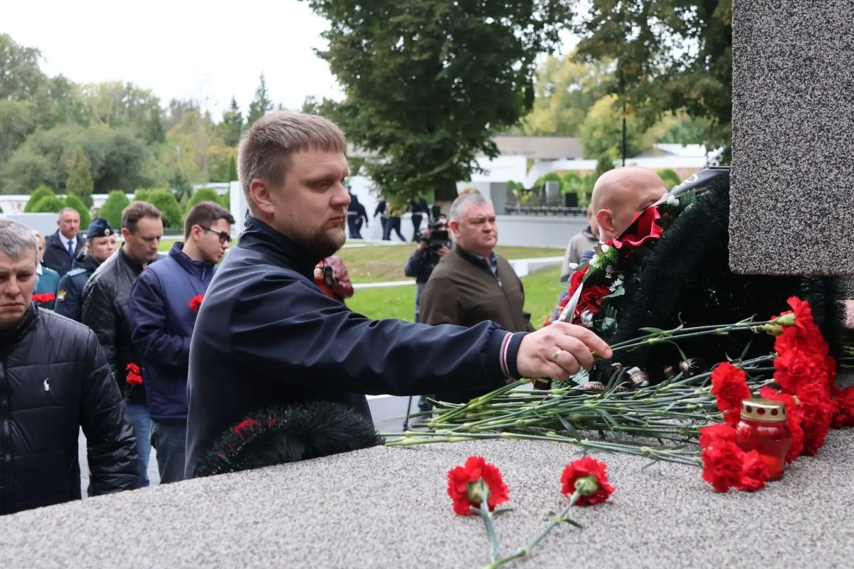 В Рязани состоялось памятное мероприятие, посвященное 85-й годовщине начала блокады Ленинграда В Рязани состоялось памятное мероприятие, посвященное 85-й годовщине начала блокады Ленинграда