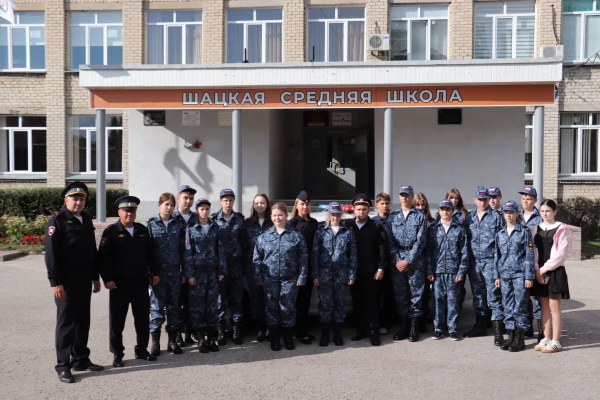 Для кадетов первого в Рязанской области полицейского класса сотрудники Госавтоинспекции провели в новом учебном году урок дорожной безопасности Для кадетов первого в Рязанской области полицейского класса сотрудники Госавтоинспекции провели в новом учебном году урок дорожной безопасности