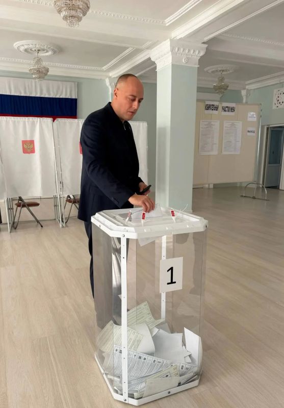 Представители органов власти голосуют на выборах в Рязанской области Представители органов власти голосуют на выборах в Рязанской области