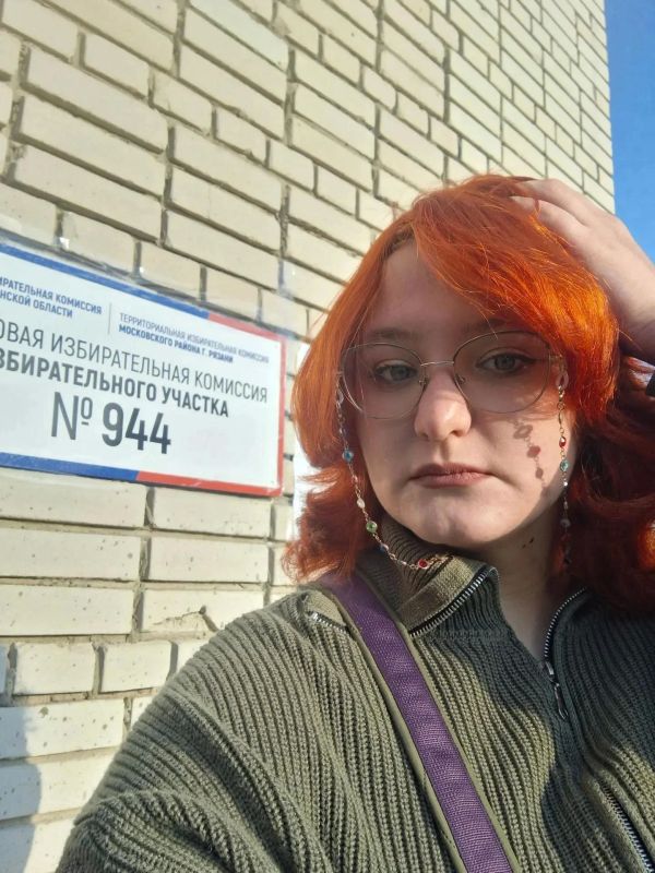 На каждом избирательном участке за прозрачностью и законностью процесса следят наблюдатели На каждом избирательном участке за прозрачностью и законностью процесса следят наблюдатели