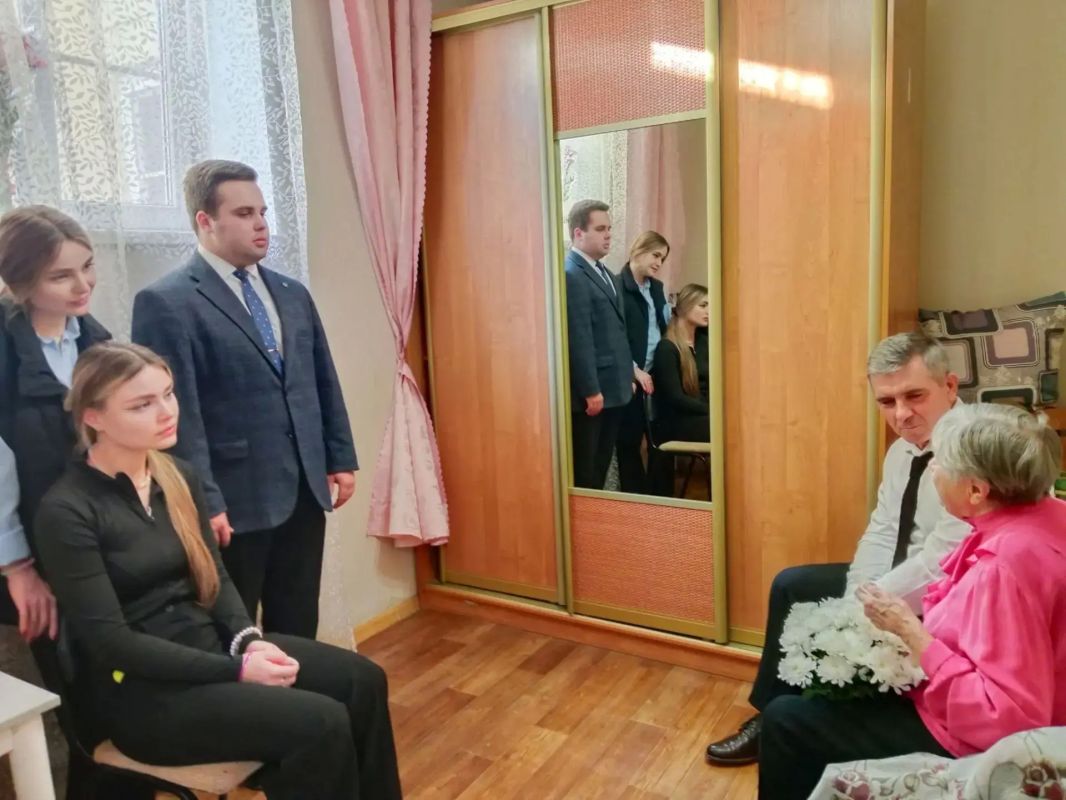 Почетному гражданину города Рязани Анастасии Михайловне Степовой исполнилось 98 лет Почетному гражданину города Рязани Анастасии Михайловне Степовой исполнилось 98 лет
