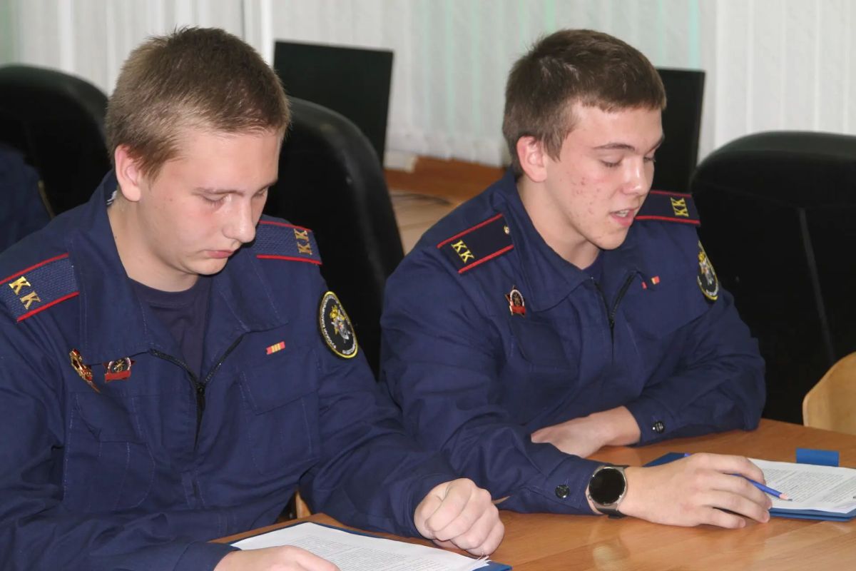 Образовательный проект "Патриоты Отечества" объединил кадет СК России Пермского края, Рязанской, Запорожской и Ульяновской областей Образовательный проект "Патриоты Отечества" объединил кадет СК России Пермского края, Рязанской, Запорожской и Ульяновской областей
