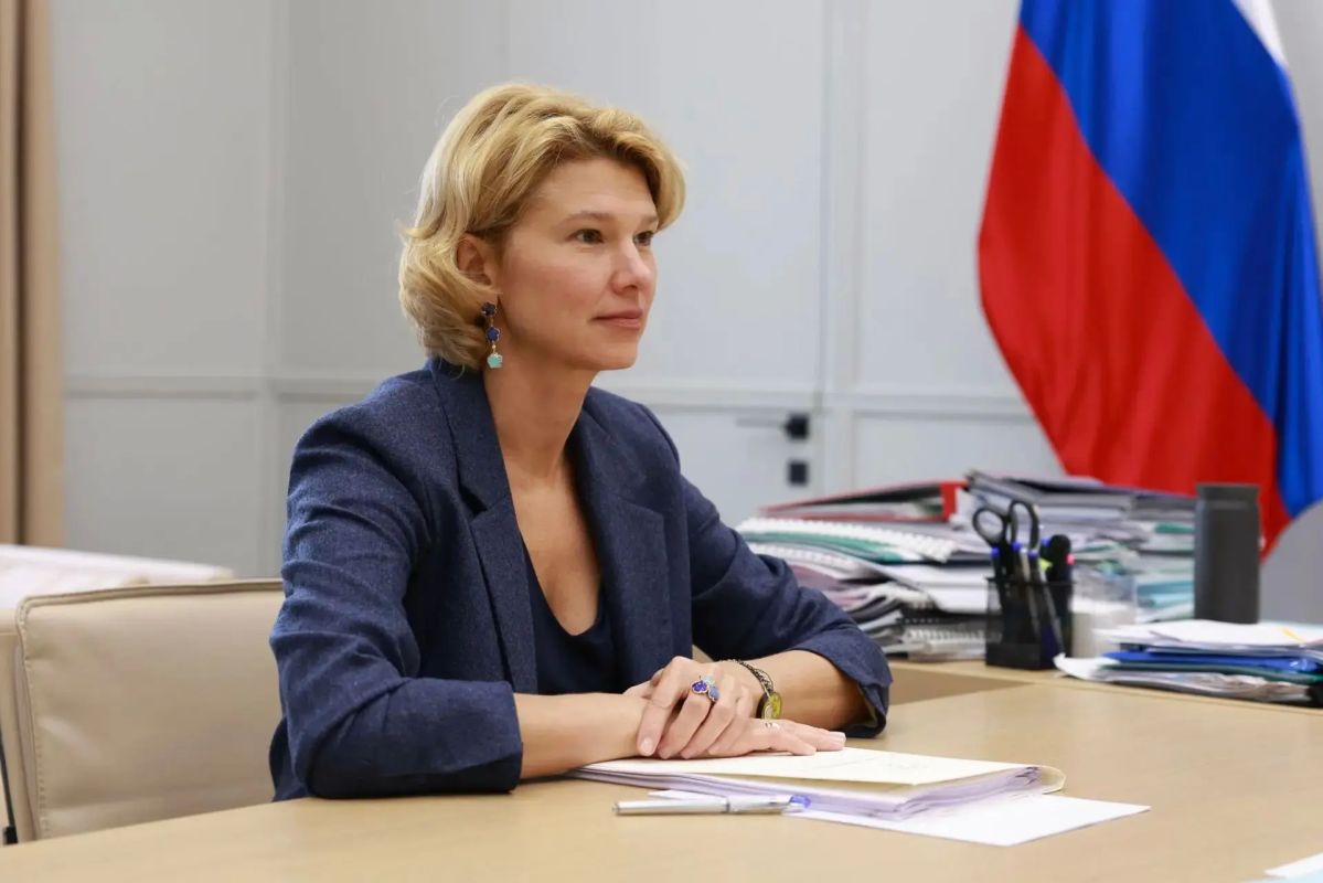 Павел Малков: С рабочим визитом в Рязанскую область приехала министр сельского хозяйства России Оксана Николаевна Лут Павел Малков: С рабочим визитом в Рязанскую область приехала министр сельского хозяйства России Оксана Николаевна Лут